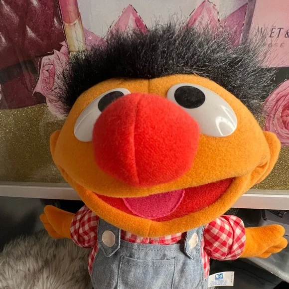 Vintage Playskool Ernie On The Farm Sesame Street Plush 1994 - Picture 4 of 7